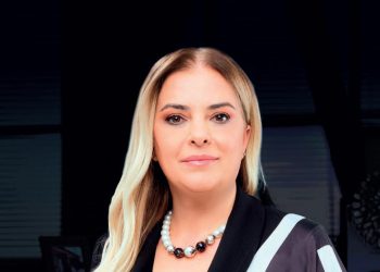 NAZAN EKE Alyalina Kozmetik Yönetim Kurulu Başkanı