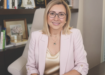 Kardiyoloji ve Longivity Uzmanı: PROF. DR. ÖZLEM ESEN